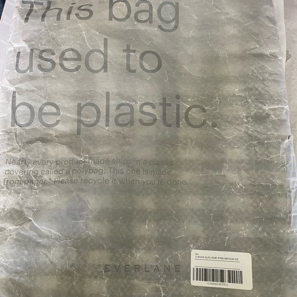 EVERLANE Unisex Oversized Cozy Alpaca Wool Gray Checkered Scarf New Tags 84X16 - Picture 7 of 9